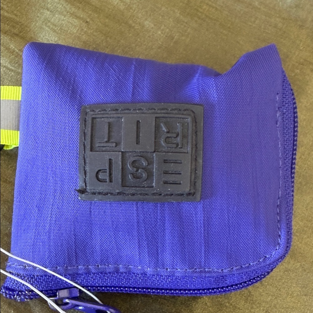 Esprit Purple Coin Pouch with Key Clip - Picture 2 of 11